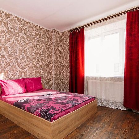 Apartmens Faraon On Illinskaya 5 Floor New Building Суми Екстериор снимка